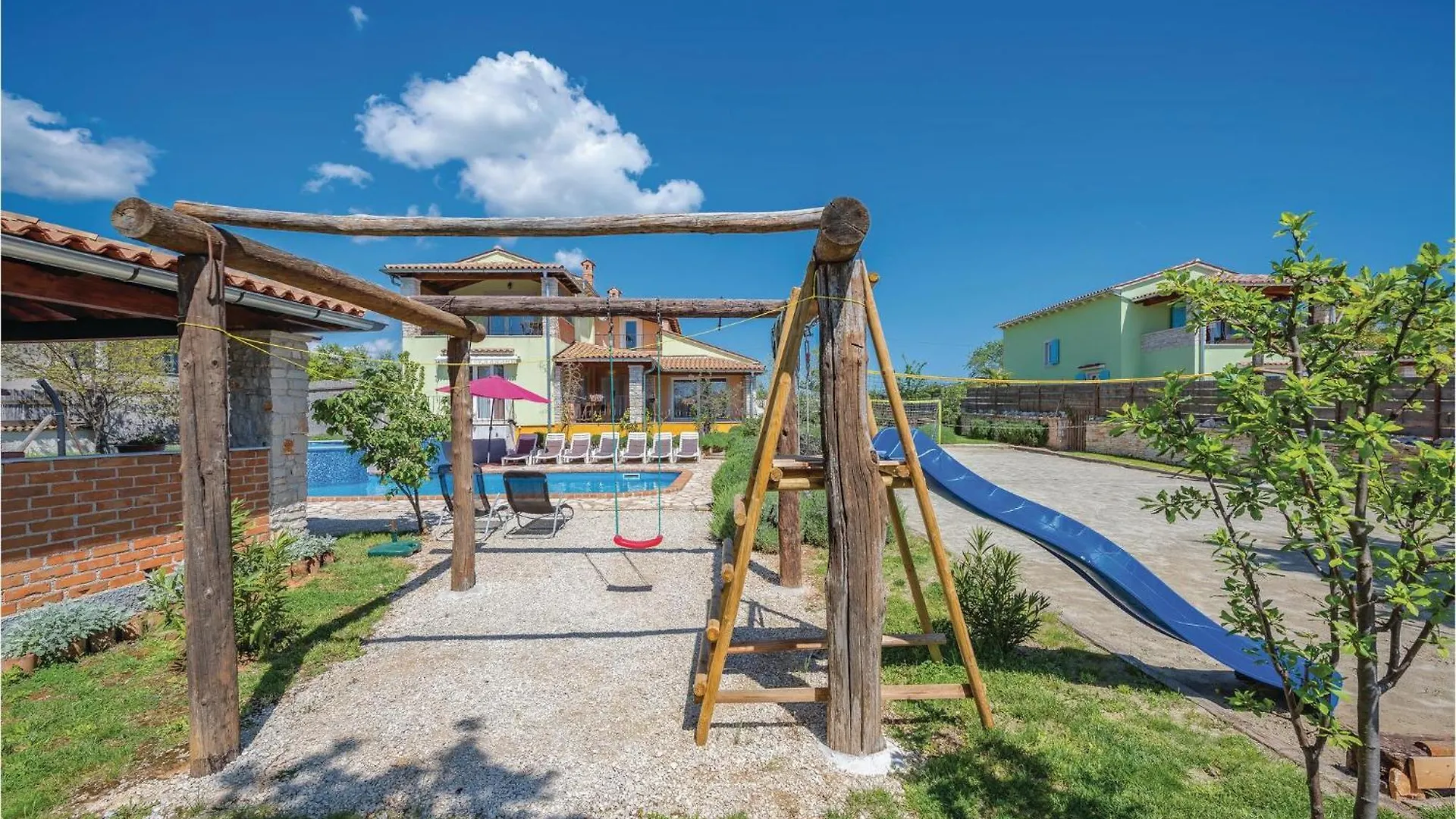 Amazing Home In Rezanci With Wifi
