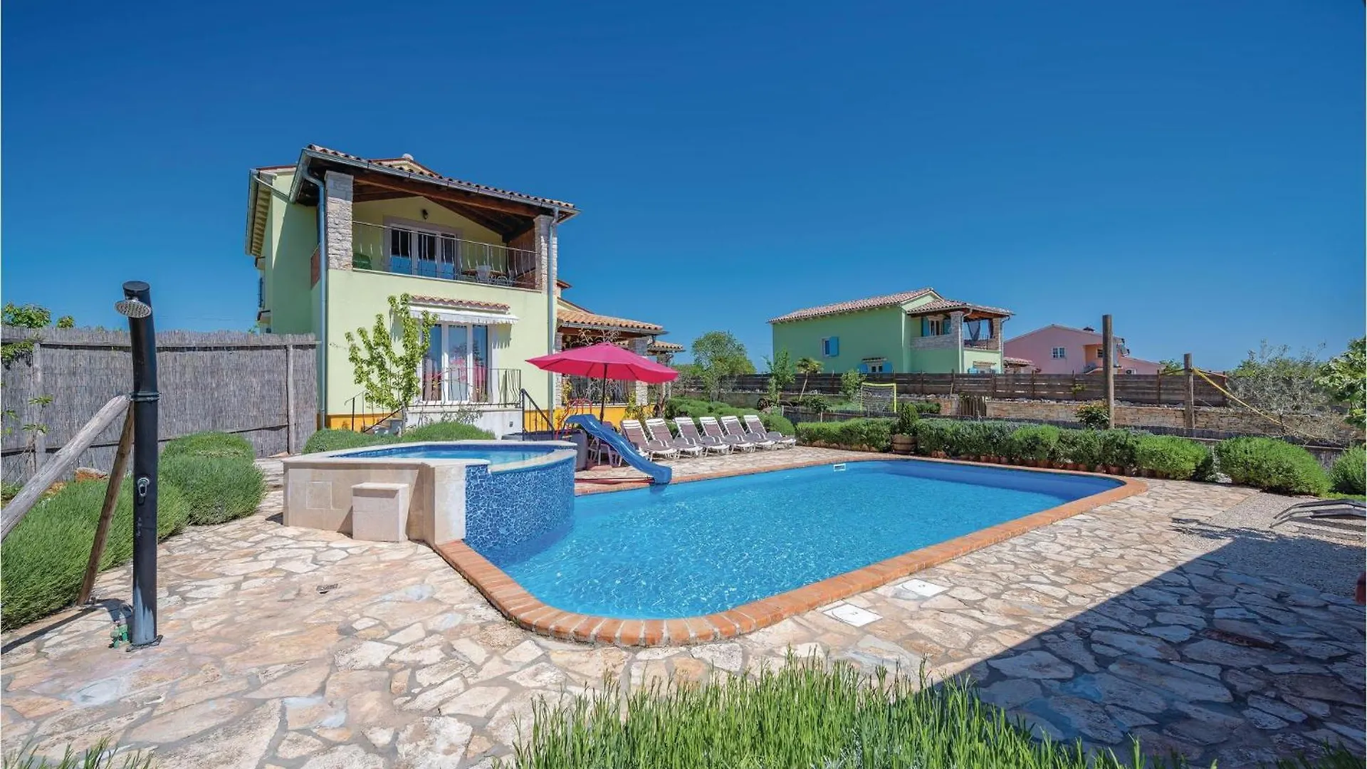 Amazing Home In Rezanci With Wifi
